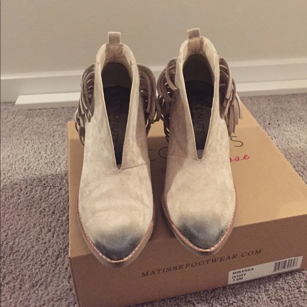 Miranda Bootie - Picture 2 of 4